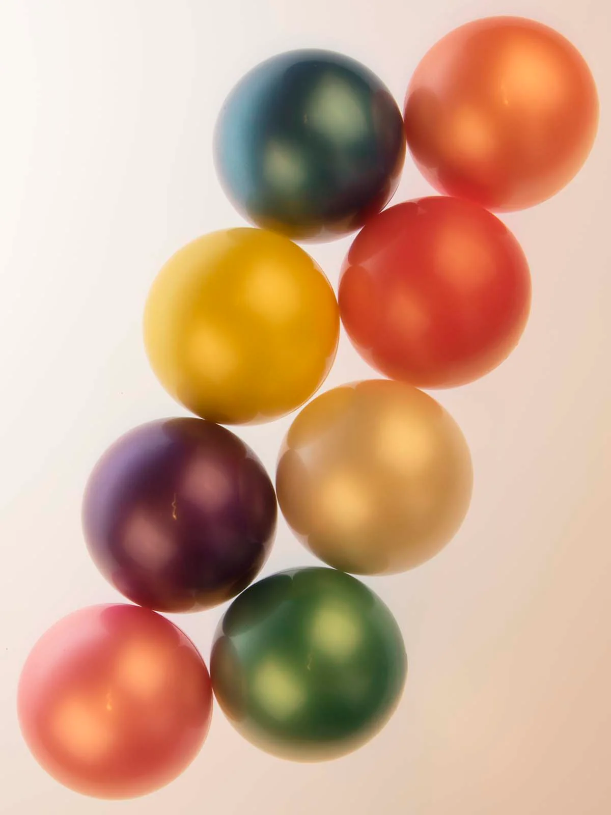 Pearlescent Stage Ball 100mm - Image 2